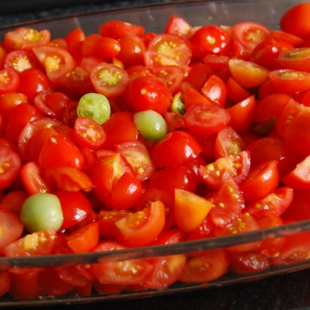 Tomatoes ready for baking